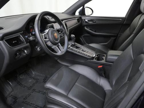 2017 Porsche Macan Macan GTS