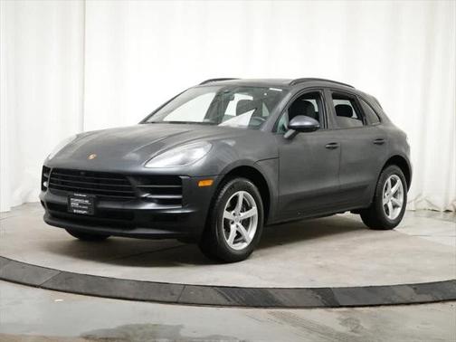 2021 Porsche Macan Base