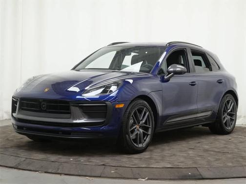 2025 Porsche Macan T