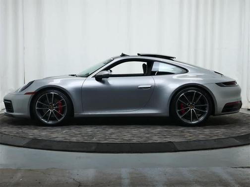 2022 Porsche 911 Carrera S