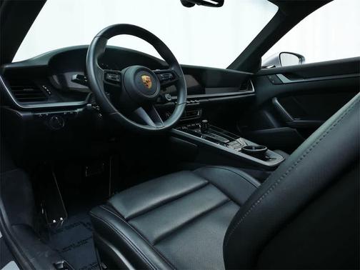 2022 Porsche 911 Carrera S