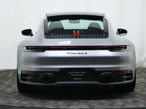 2022 Porsche 911 Carrera S
