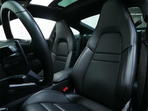 2022 Porsche 911 Carrera S