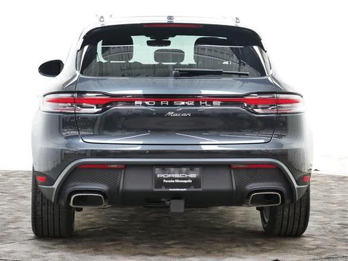 2026 Porsche Macan AWD