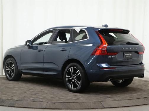 2018 Volvo XC60 T5 Momentum
