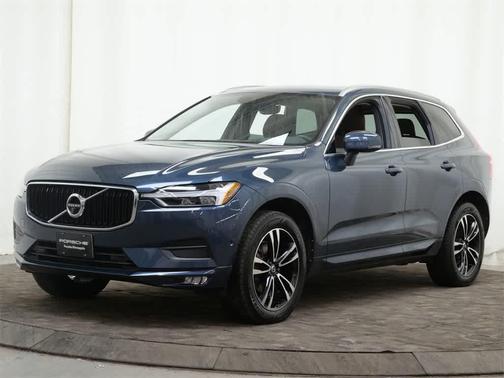 2018 Volvo XC60 T5 Momentum