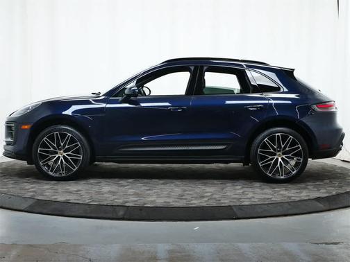 2023 Porsche Macan T