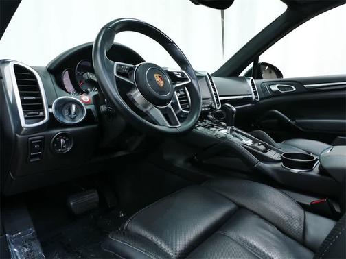 2018 Porsche Cayenne Cayenne