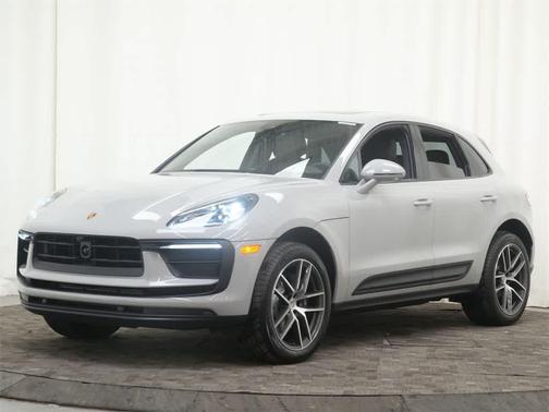2026 Porsche Macan 