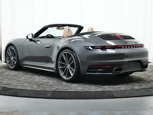 2024 Porsche 911 Carrera