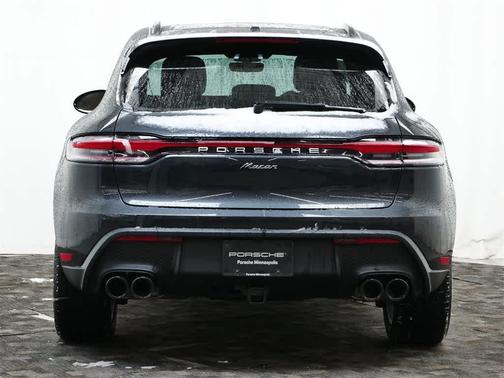 2026 Porsche Macan AWD