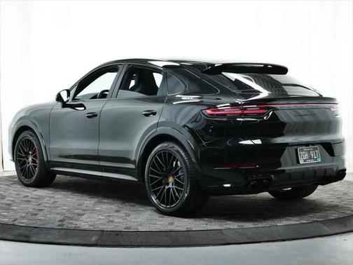 2021 Porsche Cayenne GTS
