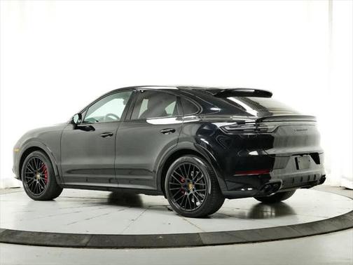 2021 Porsche Cayenne GTS