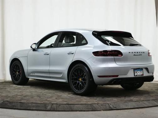 2017 Porsche Macan GTS
