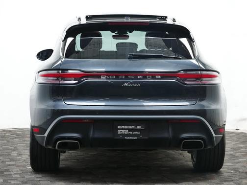 2023 Porsche Macan T