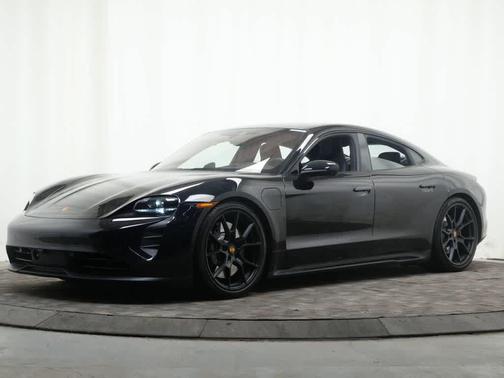 2023 Porsche Taycan GTS
