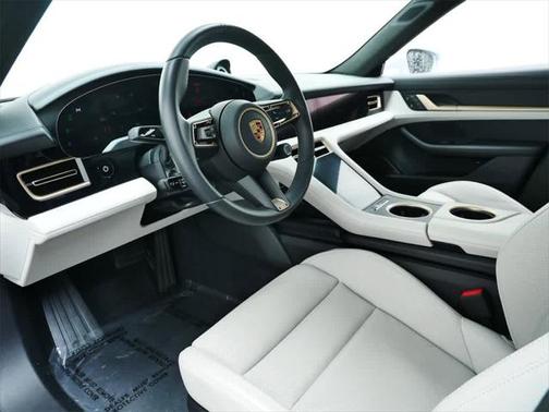 2024 Porsche Taycan 4S