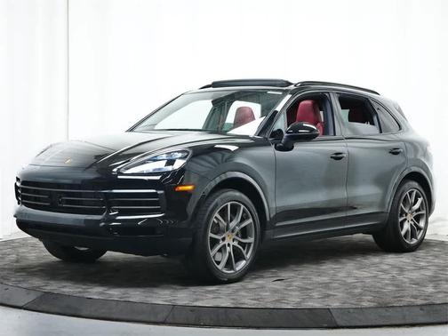 2023 Porsche Cayenne Platinum Edition