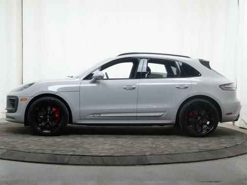 2026 Porsche Macan GTS