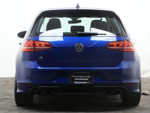 2017 Volkswagen Golf R 2.0T DSG