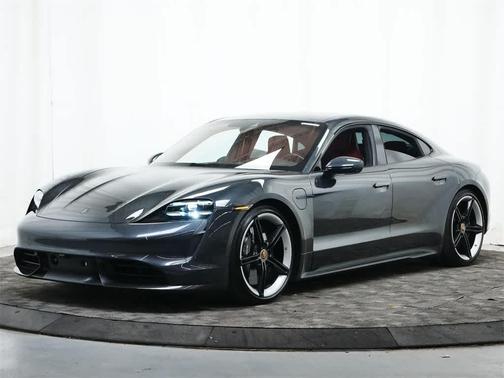 2021 Porsche Taycan Turbo