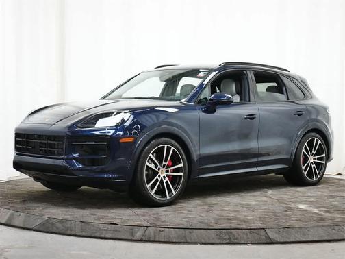 2026 Porsche Cayenne GTS
