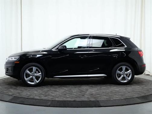 2020 Audi Q5 45 Premium Plus