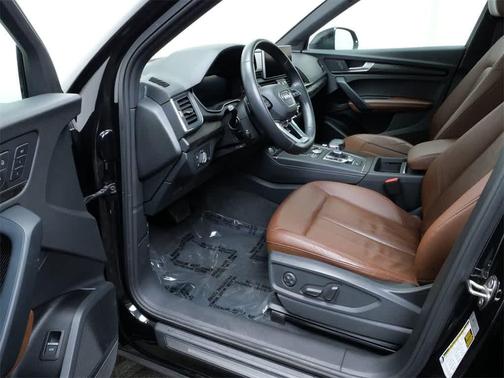 2020 Audi Q5 45 Premium Plus