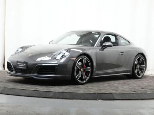 Agate Grey Metallic 2019 Porsche 911 Carrera 4S