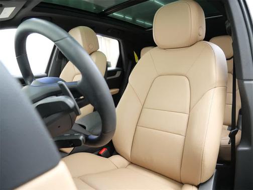 2025 Porsche Cayenne Cayenne