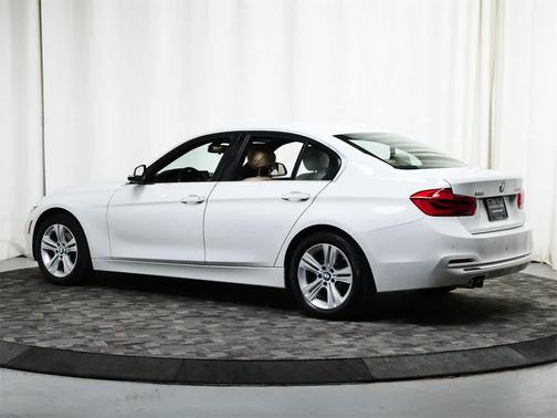 2017 BMW 330 xDrive