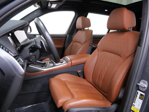 Dravit Grey Metallic 2021 BMW X7 M50i