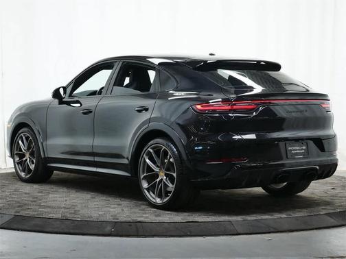 2022 Porsche Cayenne GTS