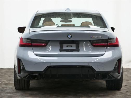 2023 BMW M340 i