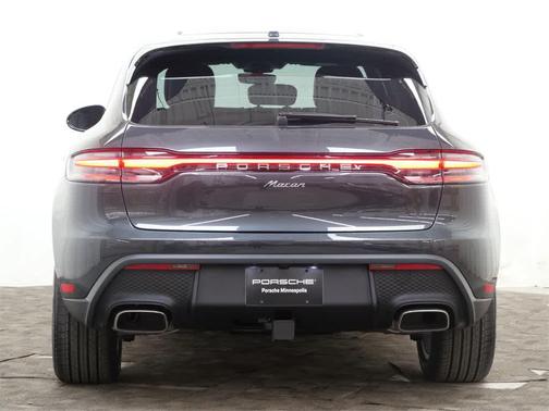 2026 Porsche Macan AWD