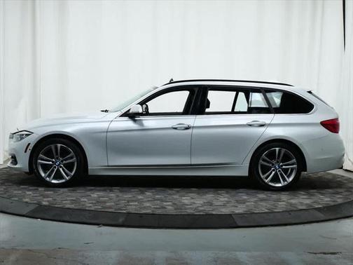 2018 BMW 330 xDrive