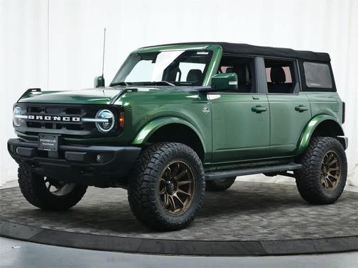 2022 Ford Bronco Outer Banks