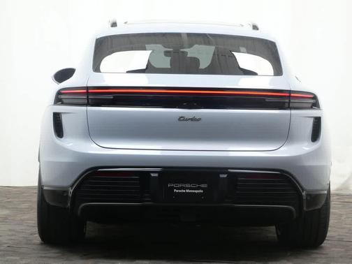 Ice Grey Metallic 2026 Porsche Macan Macan Electric Turbo