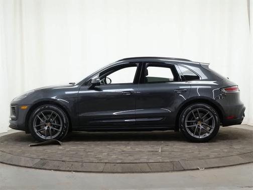2026 Porsche Macan T