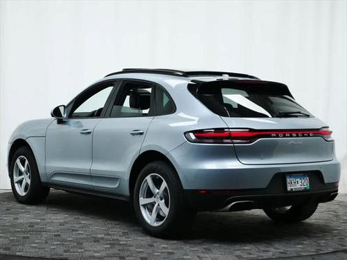 2021 Porsche Macan Base
