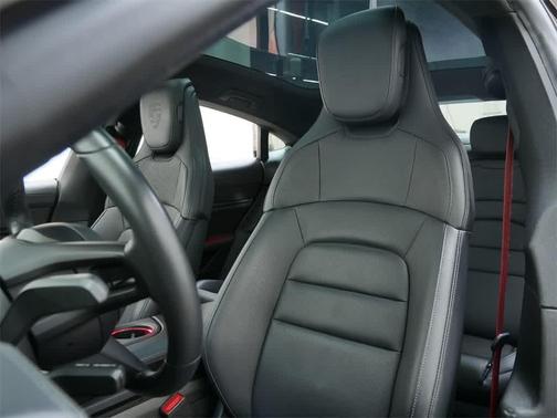 2020 Porsche Taycan 4S