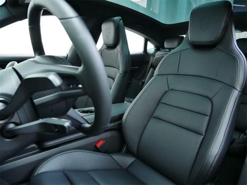 2025 Porsche Taycan 4