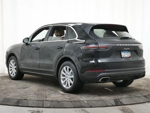 2023 Porsche Cayenne Cayenne