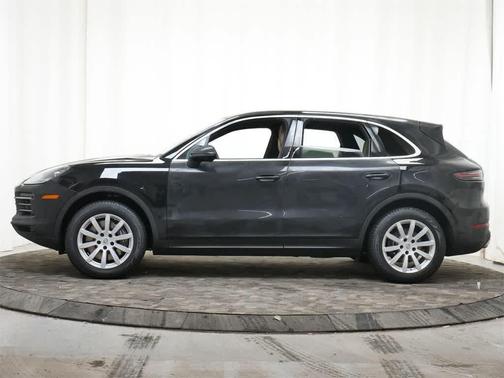 2023 Porsche Cayenne Cayenne