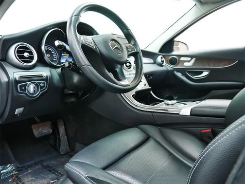 2017 Mercedes-Benz C-Class C 300 4MATIC Luxury