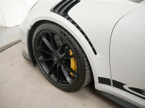 2019 Porsche 911 GT3 RS