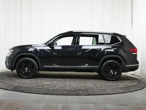 2019 Volkswagen Atlas 3.6L SEL Premium
