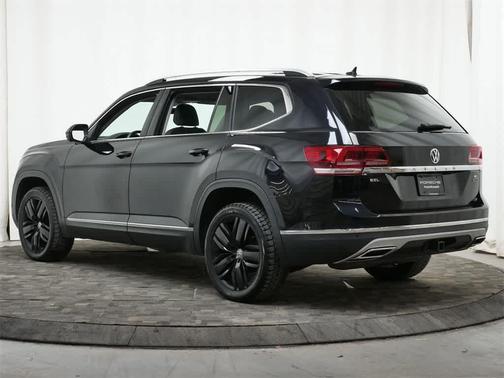 2019 Volkswagen Atlas 3.6L SEL Premium