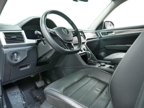 2019 Volkswagen Atlas 3.6L SEL Premium