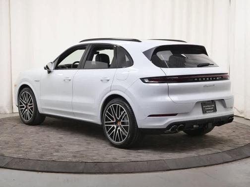 White 2026 Porsche Cayenne Cayenne S E-Hybrid